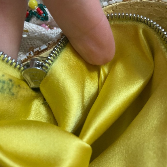 🚫SOLD🚫 AUTH FENDI BEADED COTTON LINEN SNAKE BAGUETTE BAG SEX & THE CITY!! - Picture 11 of 16